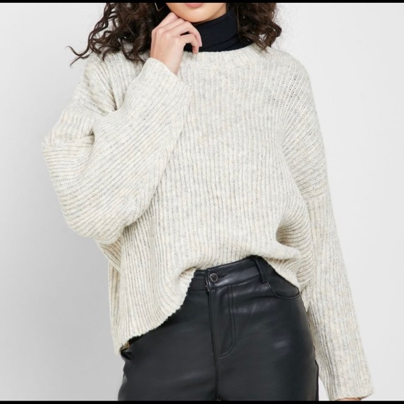 Topshop Sweaters - Topshop woman’s Sweater